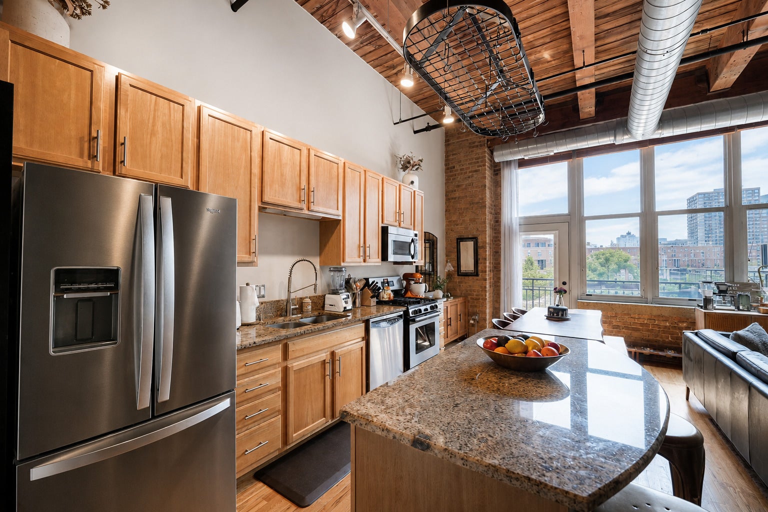 1500 W Monroe Street 504