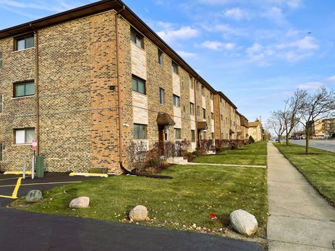 A home in Harwood Heights