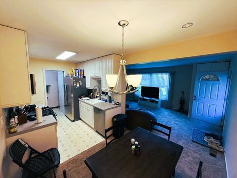 Tiny photo for 233 Harvest Court, Vernon Hills, IL 60061 (MLS # 12455487)