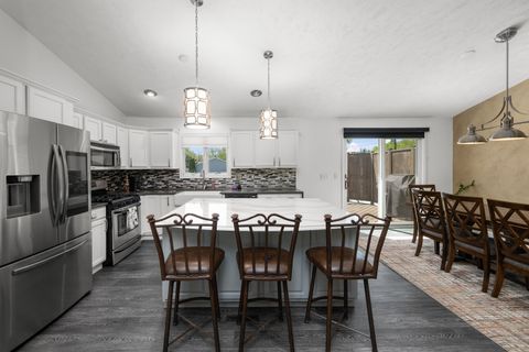 Tiny photo for 2914 44TH Street, Rock Island, IL 61201 (MLS # 12634844)