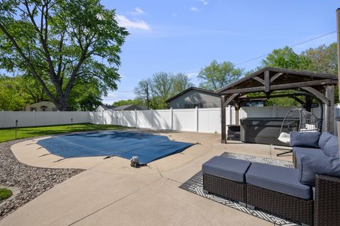 Tiny photo for 2914 44TH Street, Rock Island, IL 61201 (MLS # 12634844)