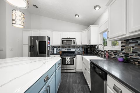 Tiny photo for 2914 44TH Street, Rock Island, IL 61201 (MLS # 12634844)