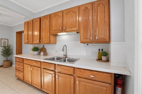 Tiny photo for 1783 Linden Street, Des Plaines, IL 60018 (MLS # 12789199)