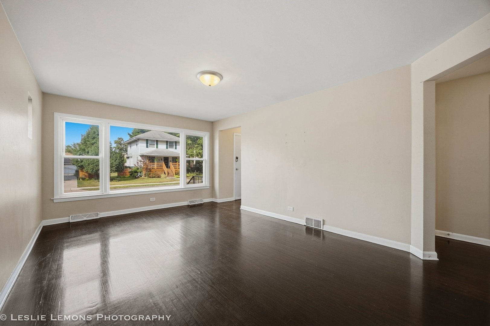 3433 wesley Avenue