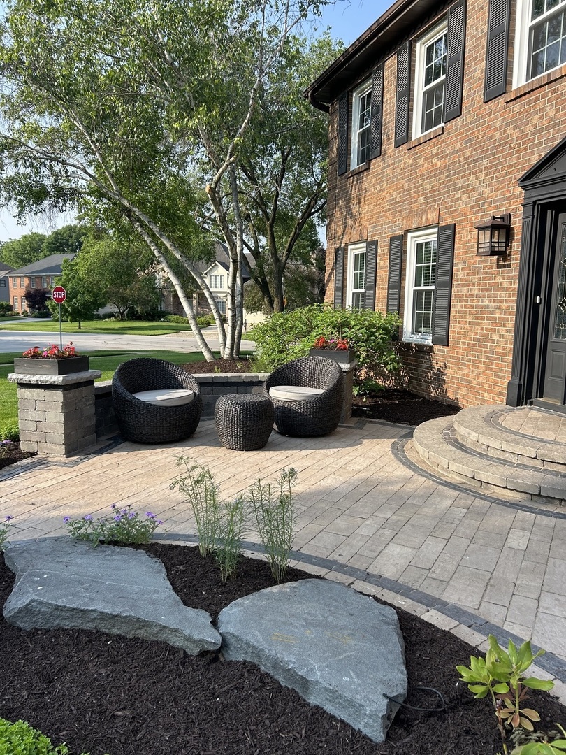 1401 Fallcreek Court