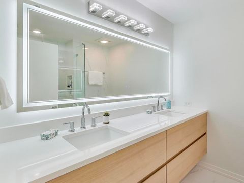 Tiny photo for 6000 N Cicero Avenue #215, Chicago, IL 60646 (MLS # 12496461)