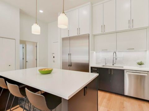 Tiny photo for 6000 N Cicero Avenue #215, Chicago, IL 60646 (MLS # 12496461)