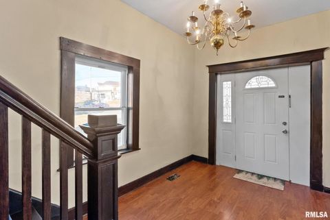 Tiny photo for 1108 ARLINGTON Avenue, Davenport, IA 52803 (MLS # QC4269781)