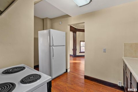 Tiny photo for 1108 ARLINGTON Avenue, Davenport, IA 52803 (MLS # QC4269781)