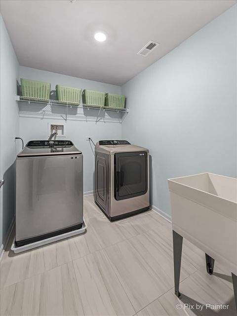 Tiny photo for 2601 Martini Street #3001, Mundelein, IL 60060 (MLS # 12573805)