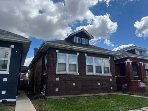 Tiny photo for 8411 S Throop Street, Chicago, IL 60620 (MLS # 12618473)