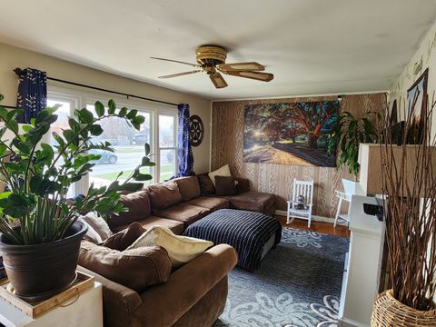 Tiny photo for 11820 S Pulaski Avenue, Alsip, IL 60803 (MLS # 12603860)