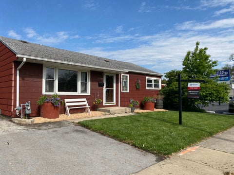 Photo of 11820 S Pulaski Avenue, Alsip, IL 60803 (MLS # 12603860)