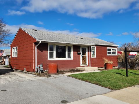 Photo of 11820 S Pulaski Avenue, Alsip, IL 60803 (MLS # 12603860)