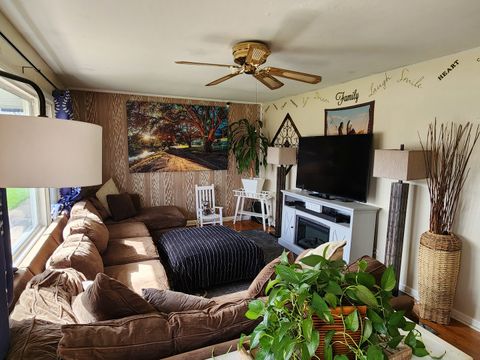 Tiny photo for 11820 S Pulaski Avenue, Alsip, IL 60803 (MLS # 12603860)