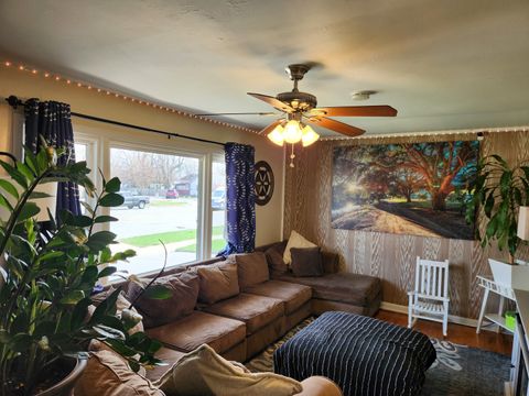 Tiny photo for 11820 S Pulaski Avenue, Alsip, IL 60803 (MLS # 12603860)