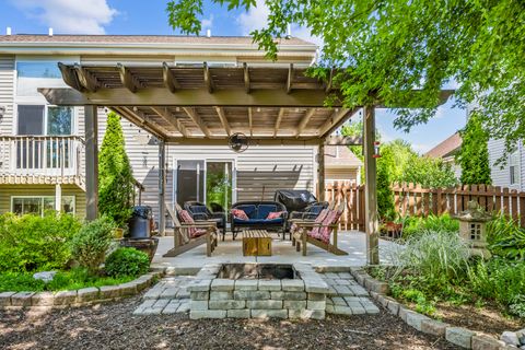 Tiny photo for 5718 Breezeland Road, Carpentersville, IL 60110 (MLS # 12669003)