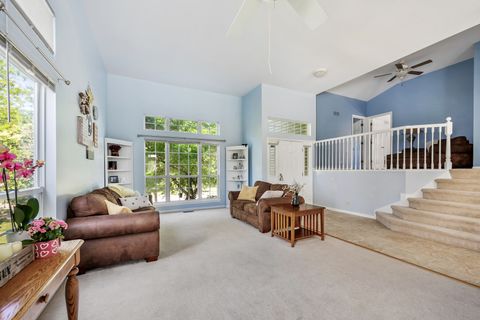 Tiny photo for 5718 Breezeland Road, Carpentersville, IL 60110 (MLS # 12669003)