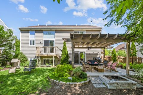 Tiny photo for 5718 Breezeland Road, Carpentersville, IL 60110 (MLS # 12669003)