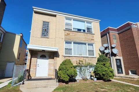 2552 W Rascher Avenue G Chicago IL 60625