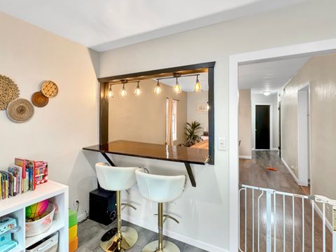 Tiny photo for 1107 Sanger Street, Ottawa, IL 61350 (MLS # 12585538)