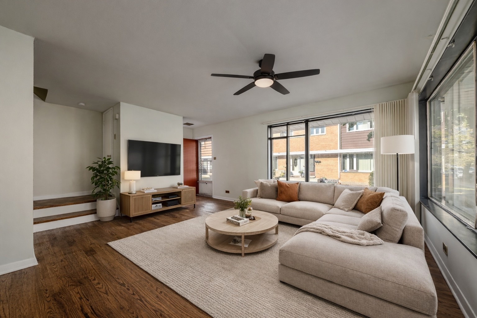 2531 W Howard Street A