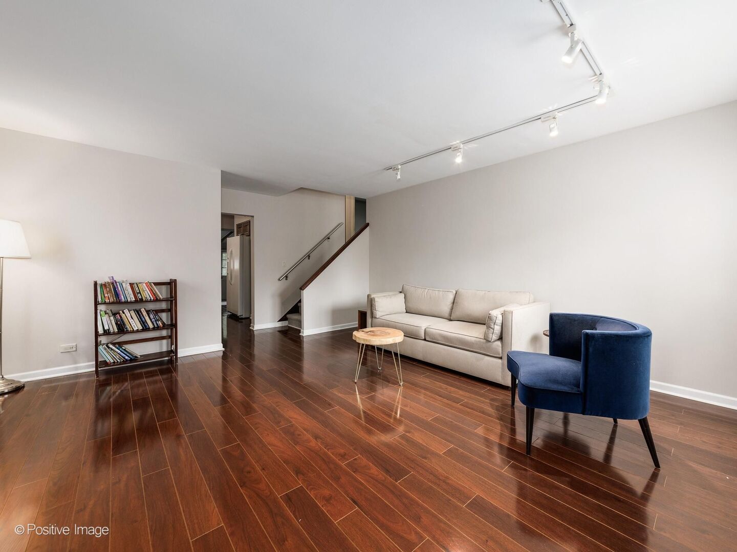 152 S Lombard Avenue