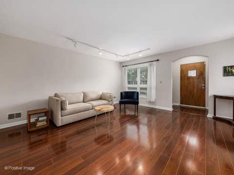 Tiny photo for 152 S Lombard Avenue, Lombard, IL 60148 (MLS # 12652096)