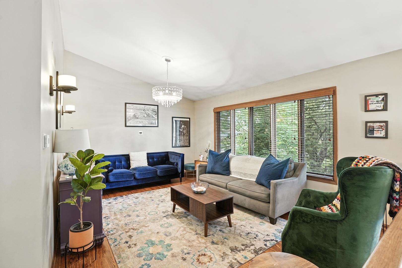 9395 WINDSOR Parkway 163
