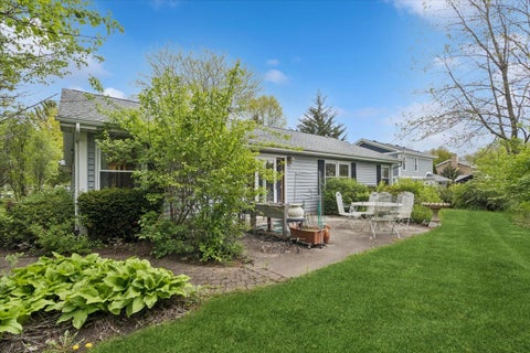 Tiny photo for Algonquin, IL 60102 (MLS # 12625166)
