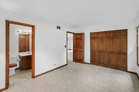 Tiny photo for Algonquin, IL 60102 (MLS # 12625166)