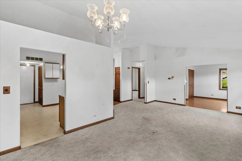 Tiny photo for Algonquin, IL 60102 (MLS # 12625166)