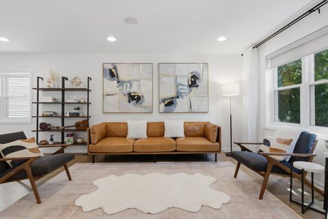 Tiny photo for 2112 W Superior Street, Chicago, IL 60612 (MLS # 12683782)