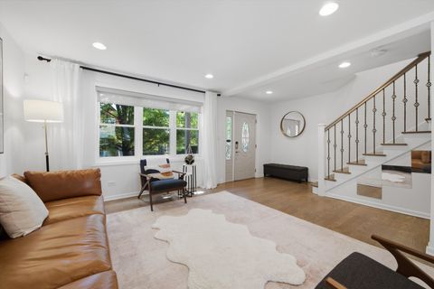 Tiny photo for 2112 W Superior Street, Chicago, IL 60612 (MLS # 12683782)