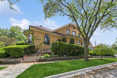 1141 N Ridgeland Avenue Oak Park IL 60302