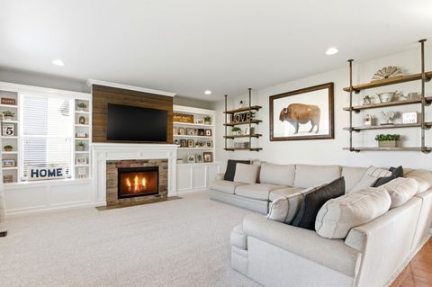 Tiny photo for 9543 Baumgartner Street, Huntley, IL 60142 (MLS # 12595434)