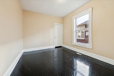 Tiny photo for 2524 E 72ND Place, Chicago, IL 60649 (MLS # 12547634)