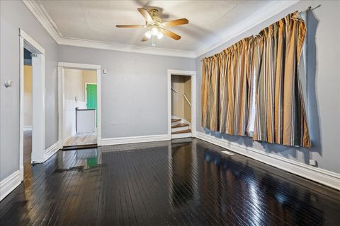 Tiny photo for 2524 E 72ND Place, Chicago, IL 60649 (MLS # 12547634)