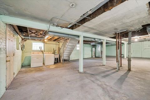 Tiny photo for 2524 E 72ND Place, Chicago, IL 60649 (MLS # 12547634)