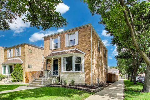 2700 W Balmoral Avenue Chicago IL 60625