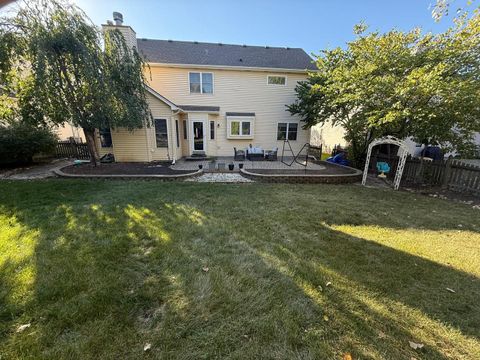 Tiny photo for 731 Lake Ridge Drive, South Elgin, IL 60177 (MLS # 12491885)