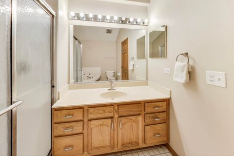 Tiny photo for 810 Thornwood Drive, St. Charles, IL 60174 (MLS # 12469523)