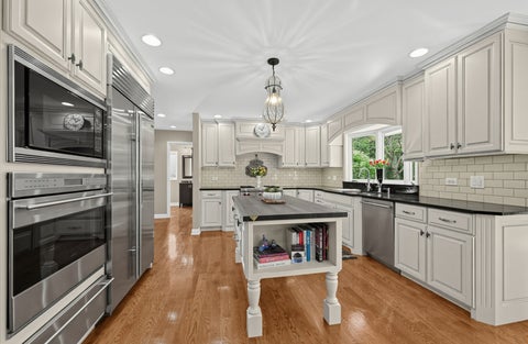 Tiny photo for 149 Timber Edge Lane, Palos Park, IL 60464 (MLS # 12758296)