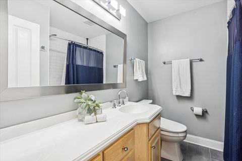 Tiny photo for 580 Hillside Avenue, Glen Ellyn, IL 60137 (MLS # 12511757)