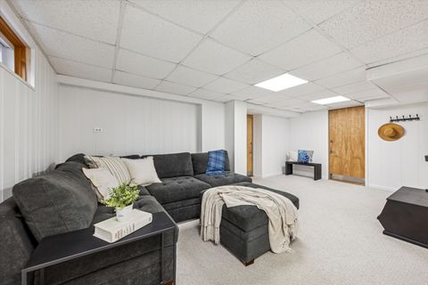 Tiny photo for 580 Hillside Avenue, Glen Ellyn, IL 60137 (MLS # 12511757)