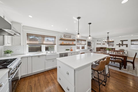 Tiny photo for 9043 Bartlett Avenue, Brookfield, IL 60513 (MLS # 12774140)