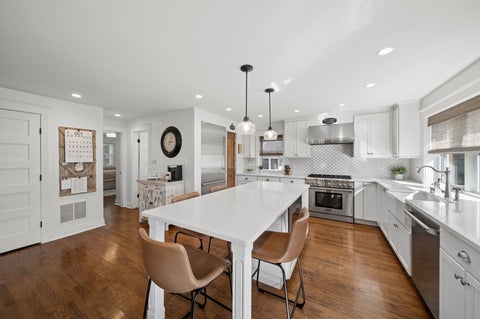 Tiny photo for 9043 Bartlett Avenue, Brookfield, IL 60513 (MLS # 12774140)