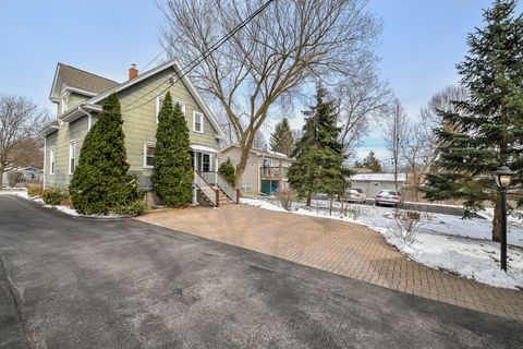 Tiny photo for 718 North Street, Geneva, IL 60134 (MLS # 12593458)