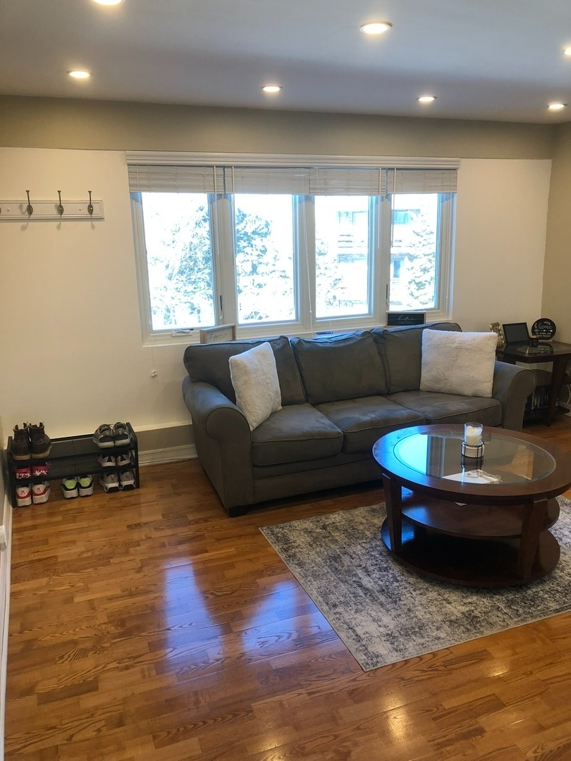 941 N Northwest Highway 3B