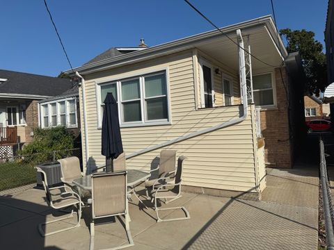 Tiny photo for 4527 W Deming Place, Chicago, IL 60639 (MLS # 12484177)